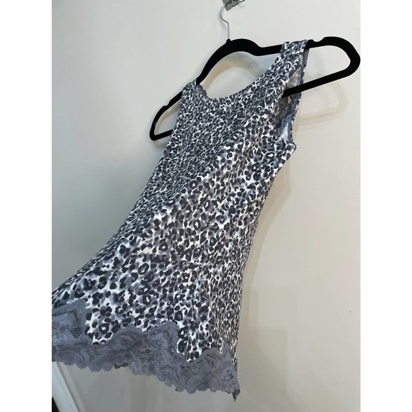 Flexees Womens Shapewear Grey Black White Animal Print and Lace Camisole SZ L - Picture 7 of 8